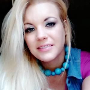 Meet your Posher, Stacie